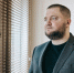 Суд арестовал создателя телеграм-канала «Омбудсмен полиции» по делу о вымогательстве - Между Строк