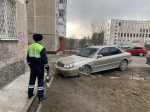 В Нижнем Тагиле 17-летняя девушка без прав сбила пенсионерку на тротуаре