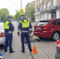 Самокатчик в Екатеринбурге врезался в припаркованную иномарку Dodge Calibe и погиб - TagilCity.Ru