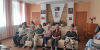 Фото. В преддверии Дня русского языка для социального центра Ленинского района отдел специализированной литературы провел мероприятие «Язык на все времена» - ЦГБ Нижнего Тагила
