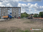 В Нижнем Тагиле начали благоустройство двора, где обрушились подъезды жилого дома