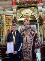 В день воинской славы России: владыка Мелитон наградил епархиальными наградами спортсменов из г.Новоуральска